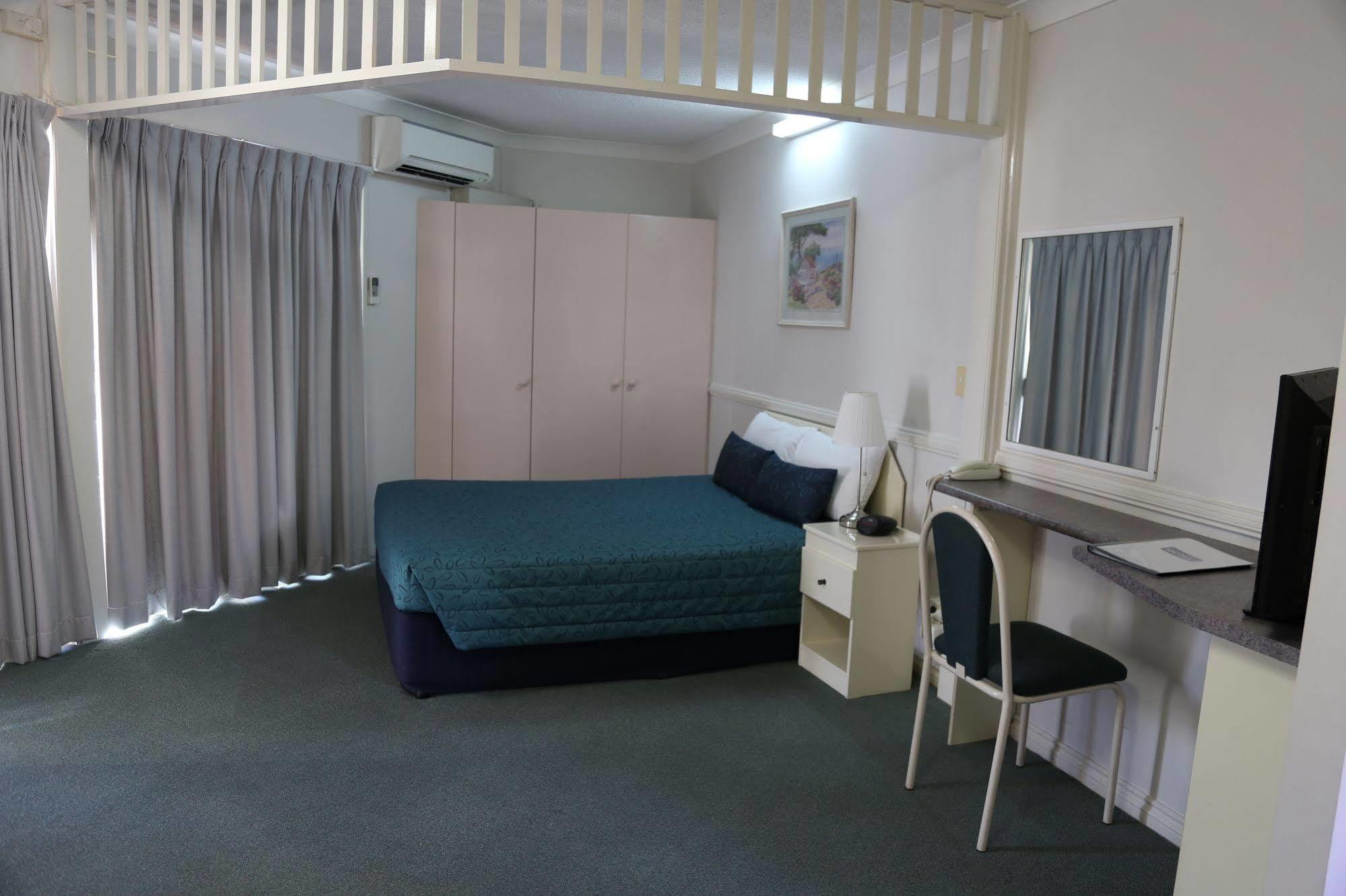 Toowong Central Motel Apartments Brisbane Exterior photo